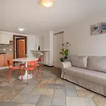 Apartment View - Lakefront - Station 5', Wifi Lecco