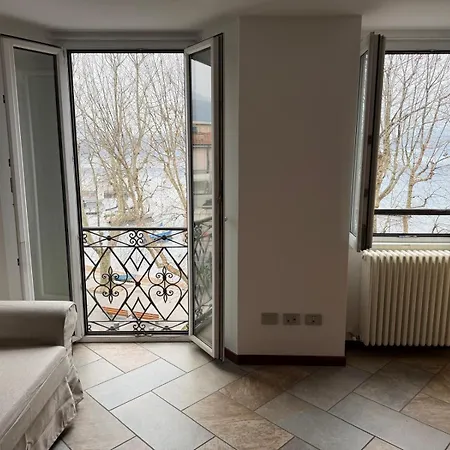 View - Lakefront - Station 5', Wifi * Lecco