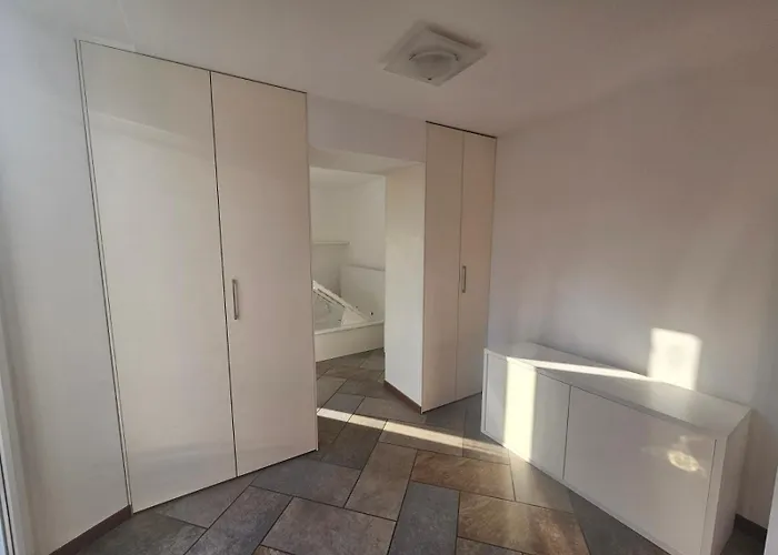 View - Lakefront - Station 5', Wifi *