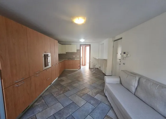 Appartement View - Lakefront - Station 5', Wifi Lecco