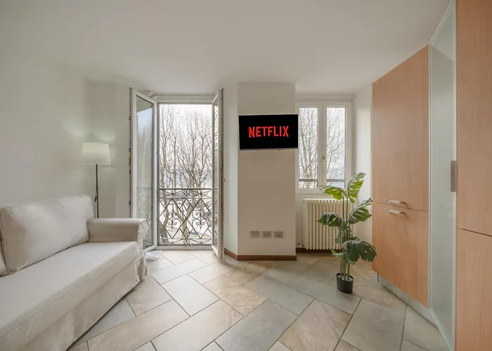 View - Lakefront - Station 5', Wifi Lecco